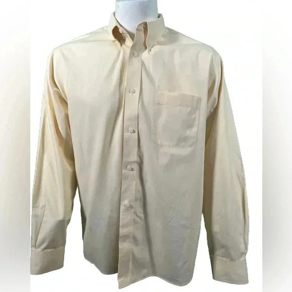 Eddie Bauer Men's Button Down Casual Long Sleeve Yellow Shirt Size L Relaxed Fit - Picture 1 of 9